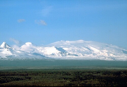 兰格尔山