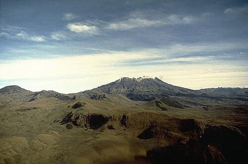 阿苏夫拉尔火山